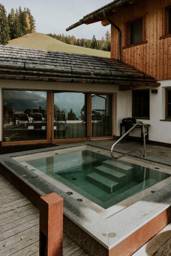 Mountain Chalet Pia لا فالي المظهر الخارجي الصورة