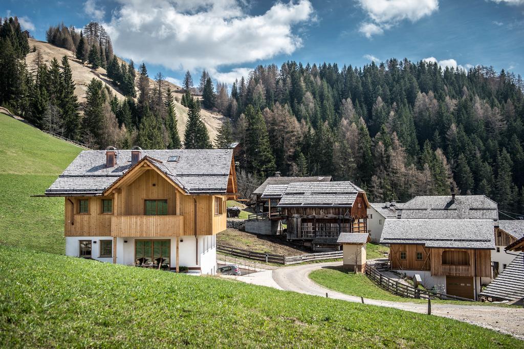 Mountain Chalet Pia لا فالي المظهر الخارجي الصورة